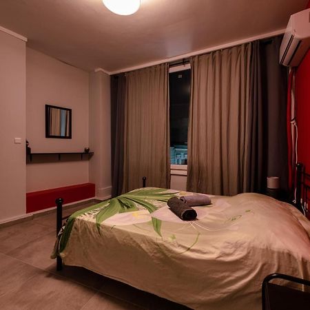 Syntagma Metro St. 2 Bedrooms 6 Pers. Flat By Mps Atenas Exterior foto
