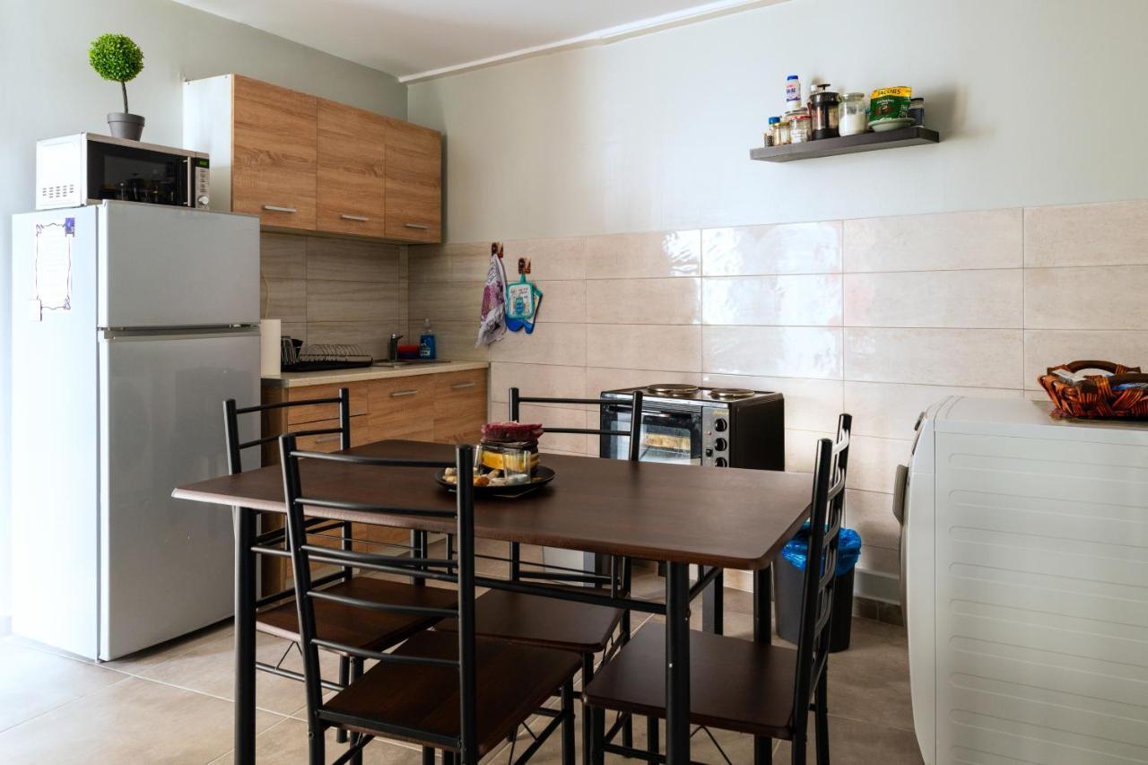 Syntagma Metro St. 2 Bedrooms 6 Pers. Flat By Mps Atenas Exterior foto